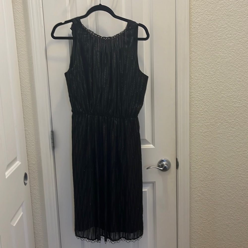 Medium Tahari dress with embroidery and metal